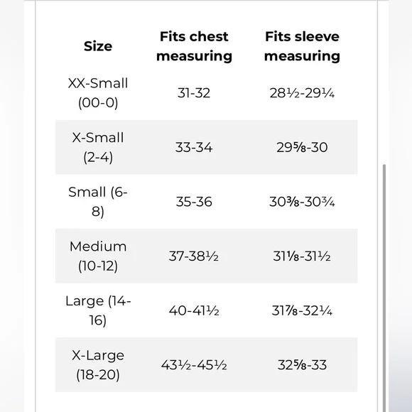 L.L. Bean Women's Ultralight 850 Down Packable Hooded Jacket Navy Size S NWT - Picture 15 of 16